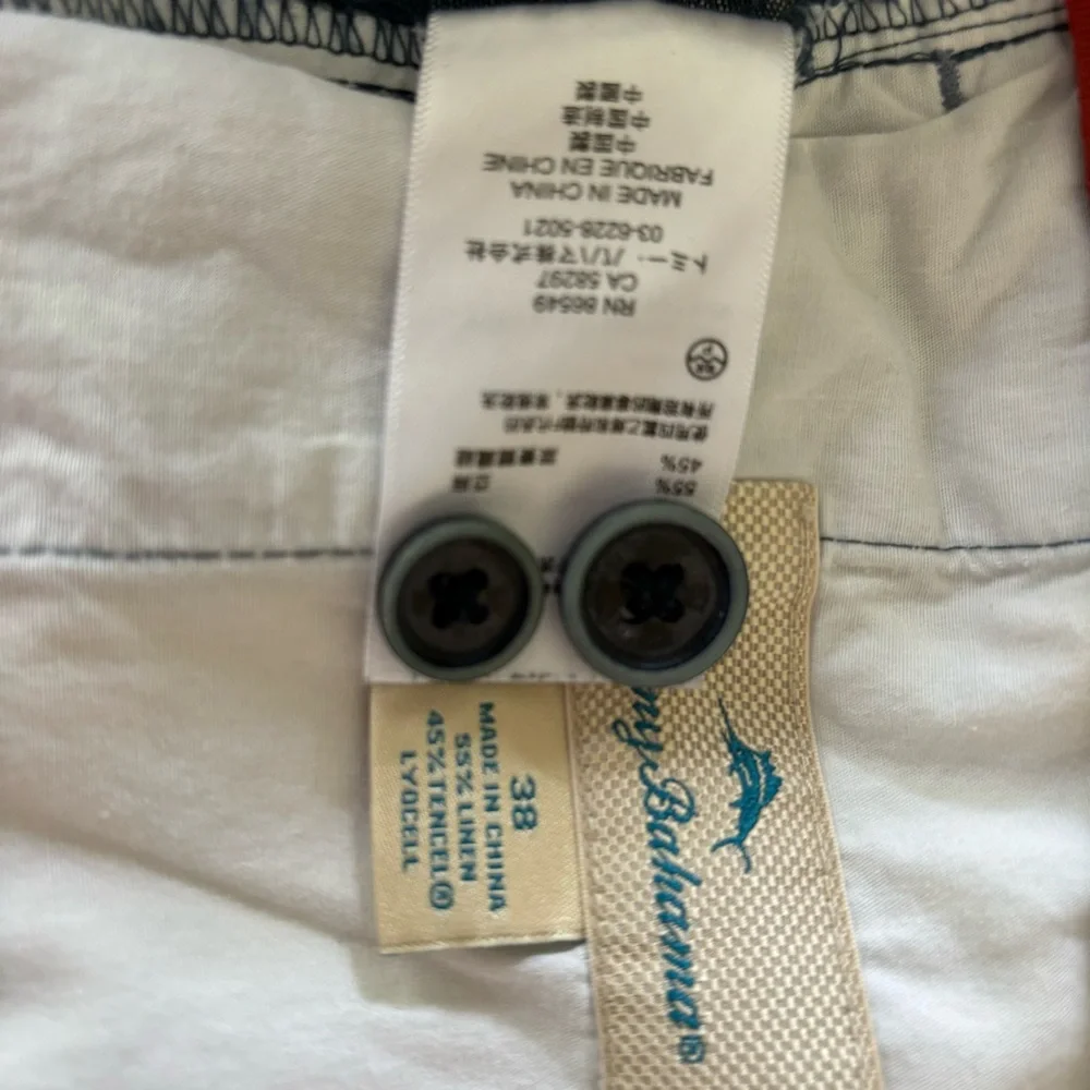 Tommy Bahama Blue Plaid Linen Blend‎ Men’s Shorts Size 38